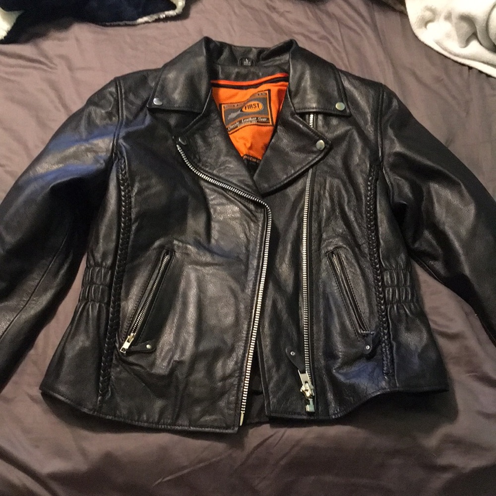 FIRST Classics Women’s Leather Jacket